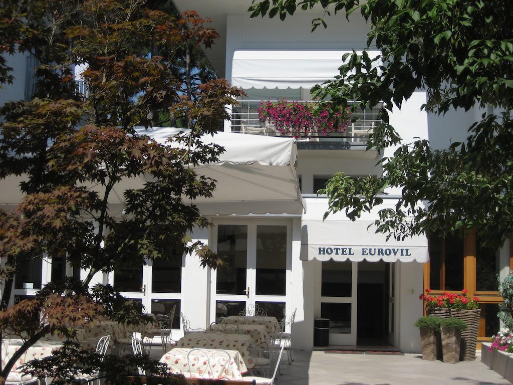 Hotel Eurovil Garni Lignano Sabbiadoro Eksteriør bilde